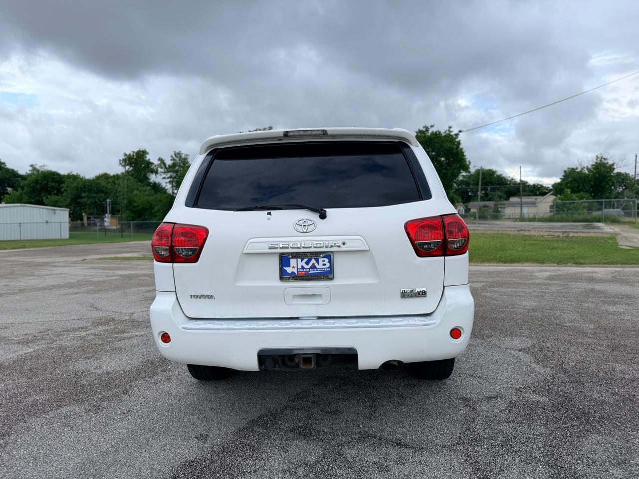 Toyota Sequoia  2008