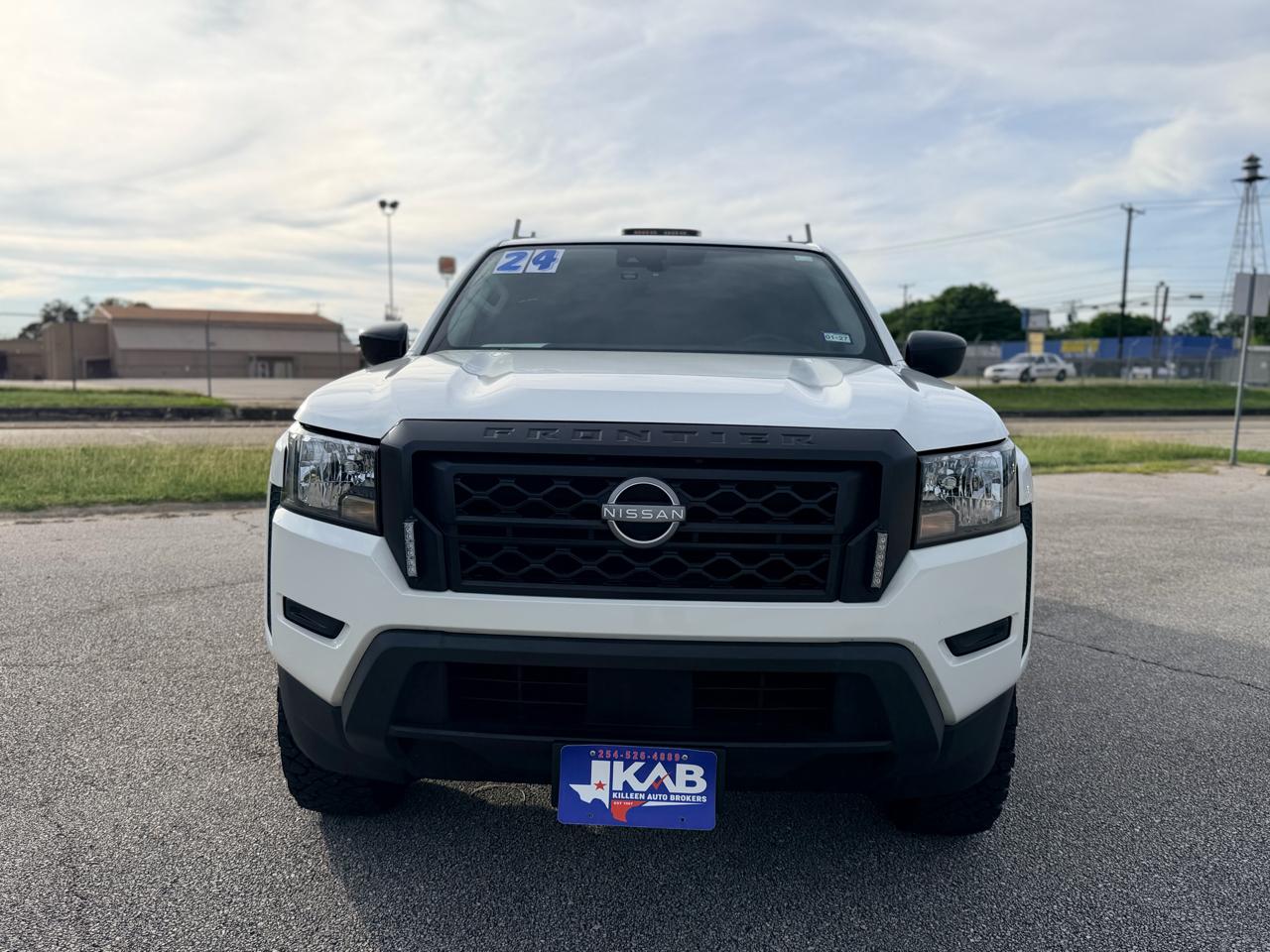 Nissan Frontier  2024