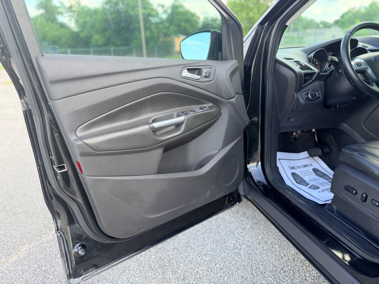 Ford Escape  2013