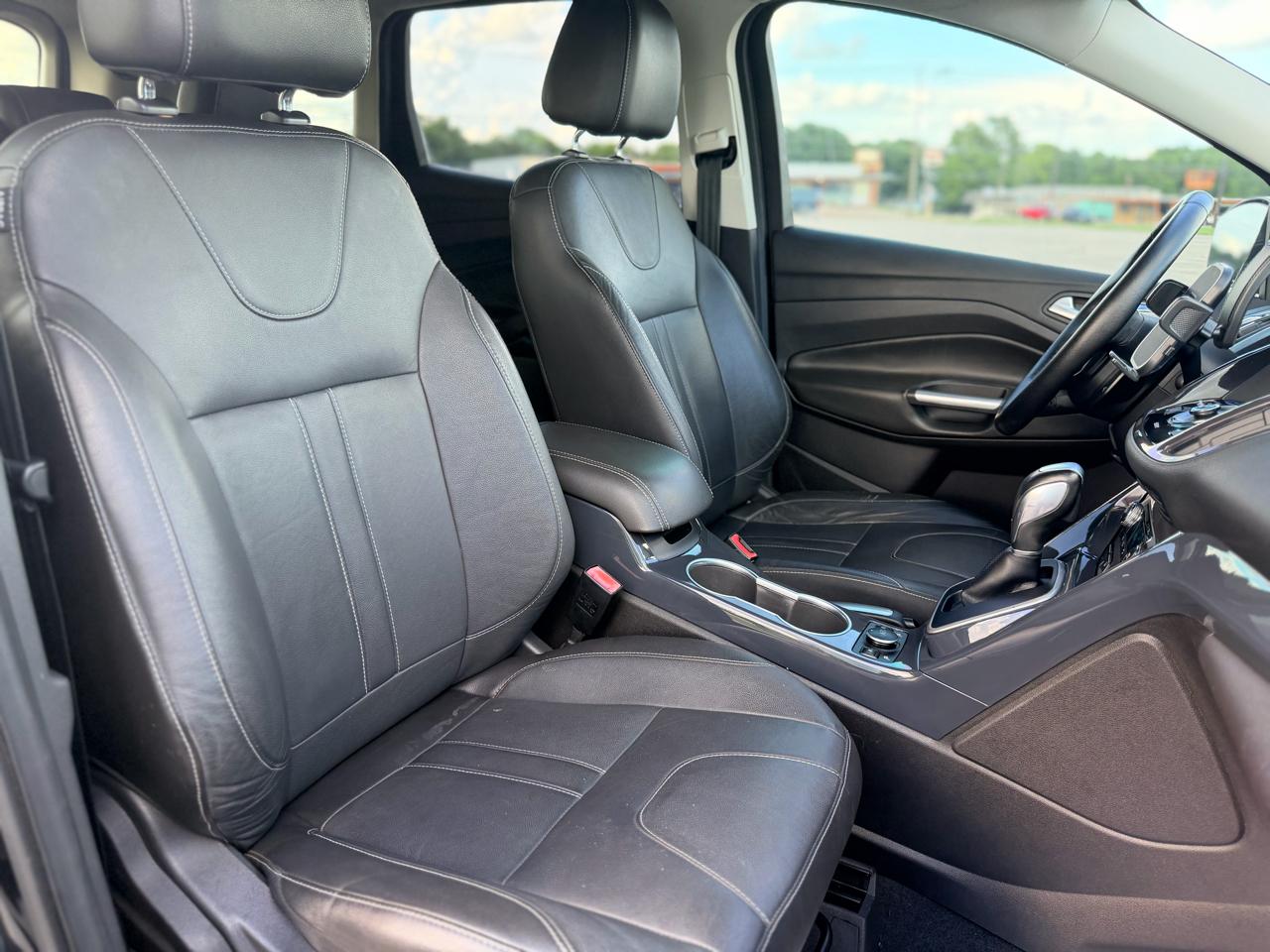 Ford Escape  2013