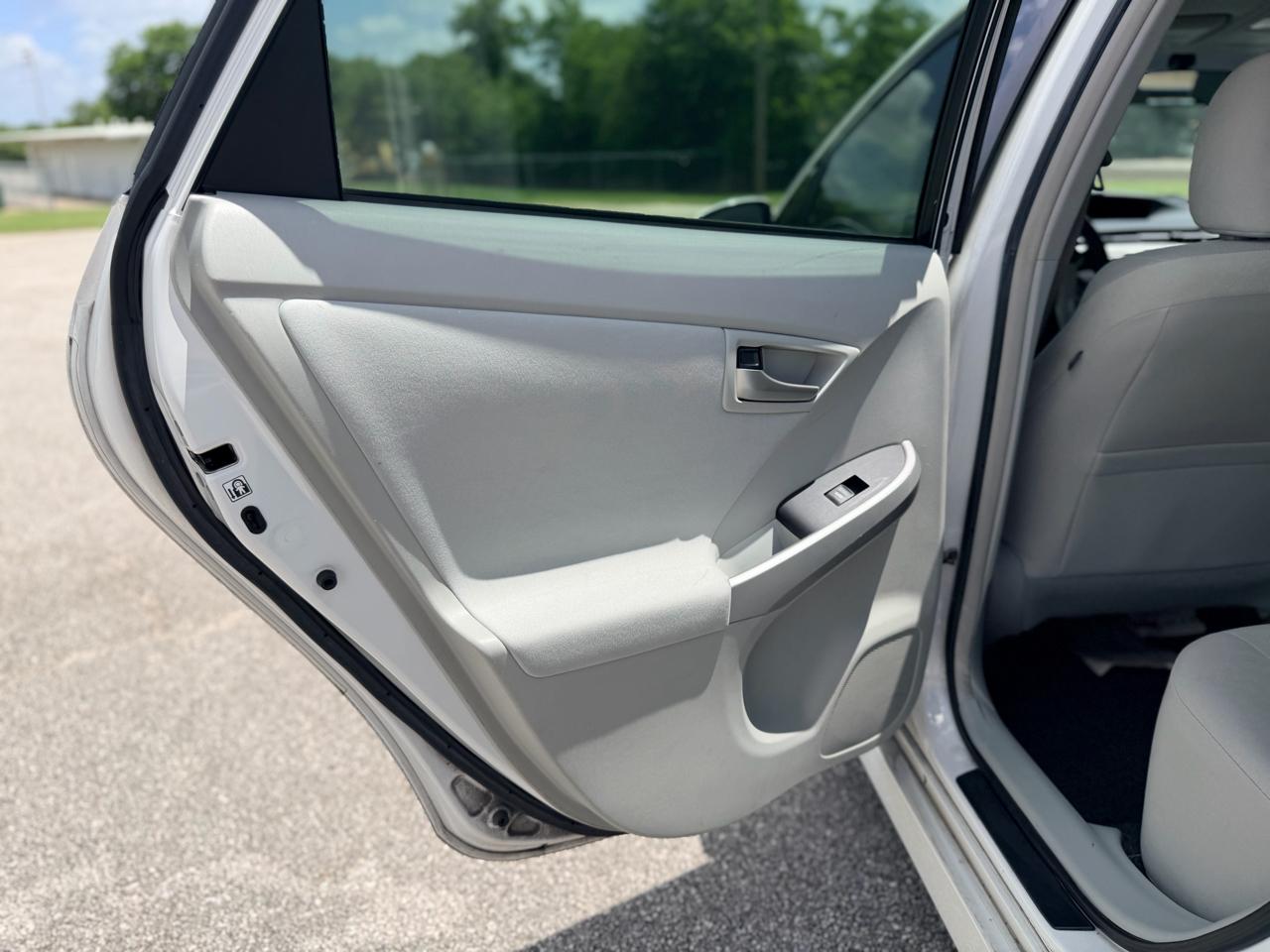 Toyota Prius  2014