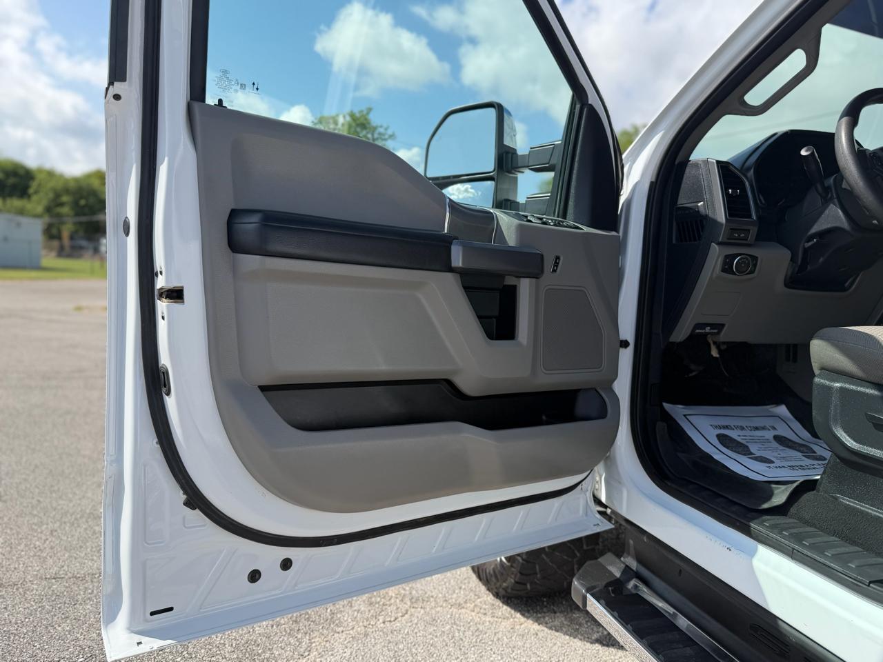 Ford F-250 SD  2022