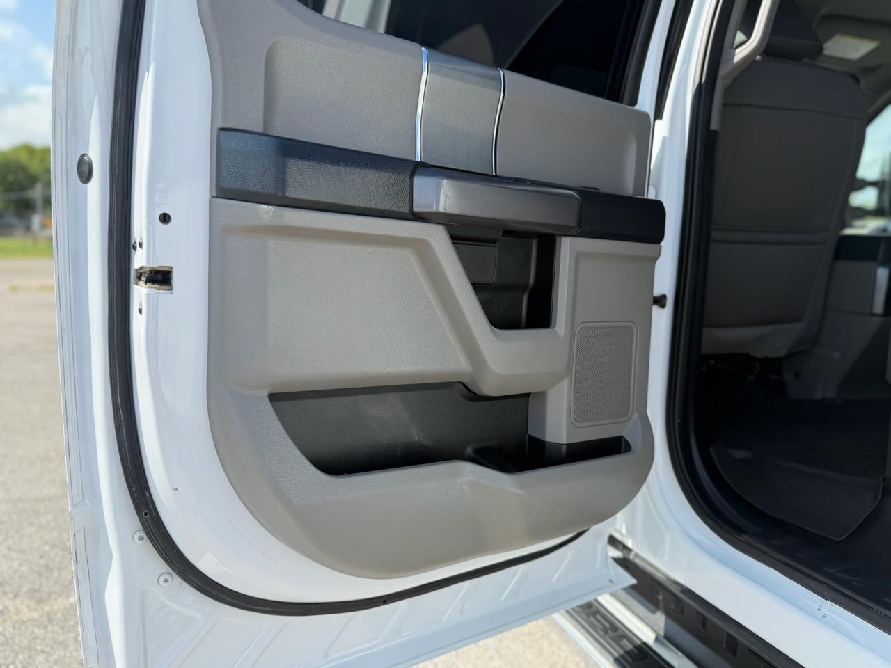 Ford F-250 SD  2022