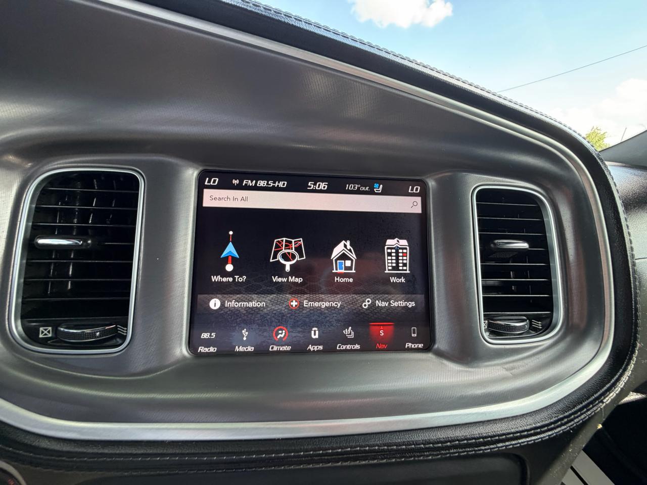 Dodge Charger  2019