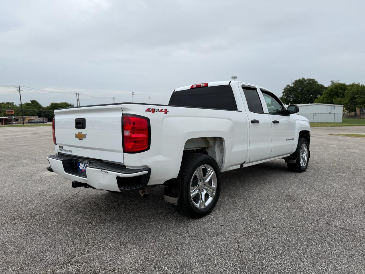 Chevrolet Silverado 1500  2018