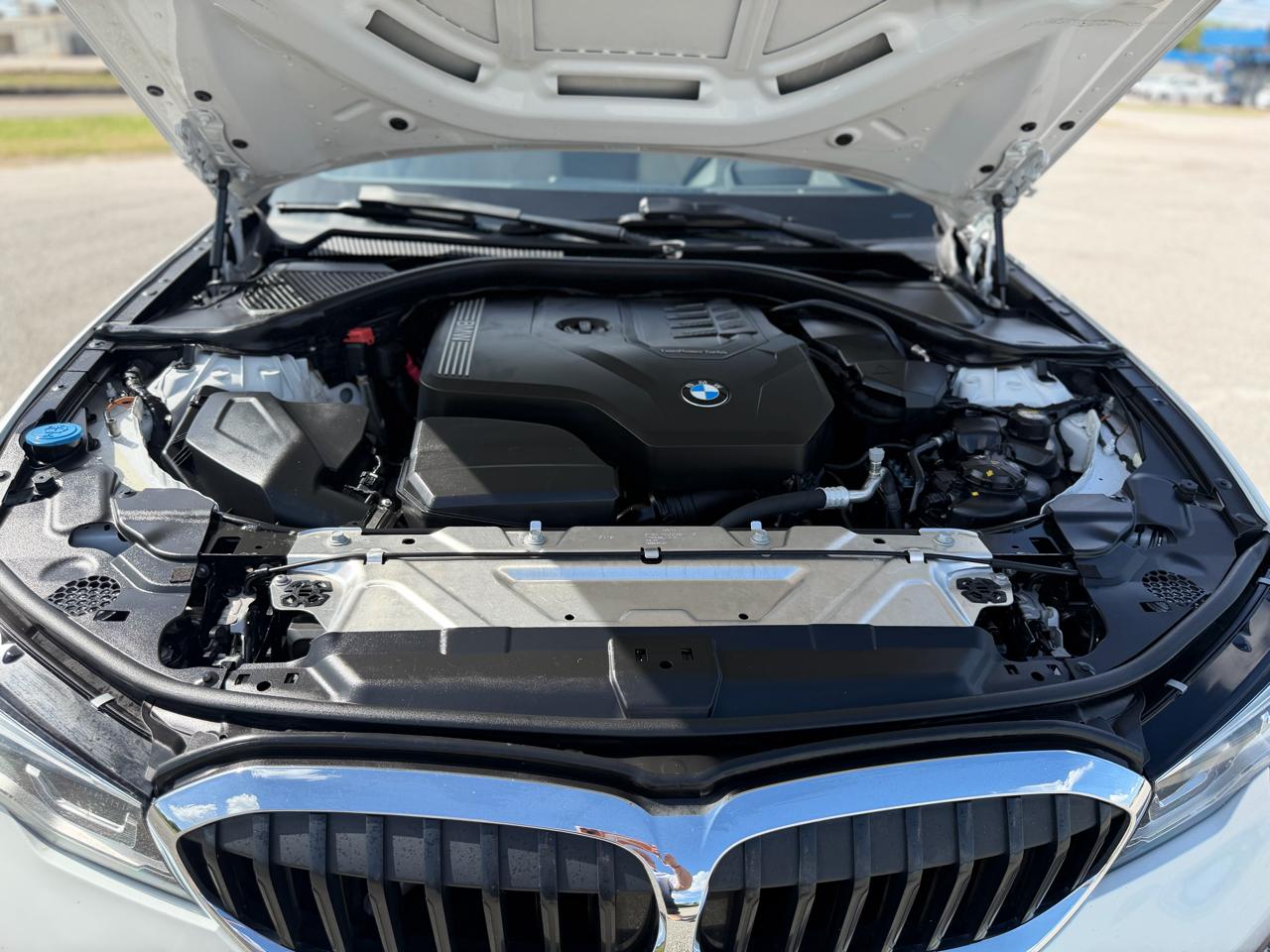 BMW 3-Series  2019