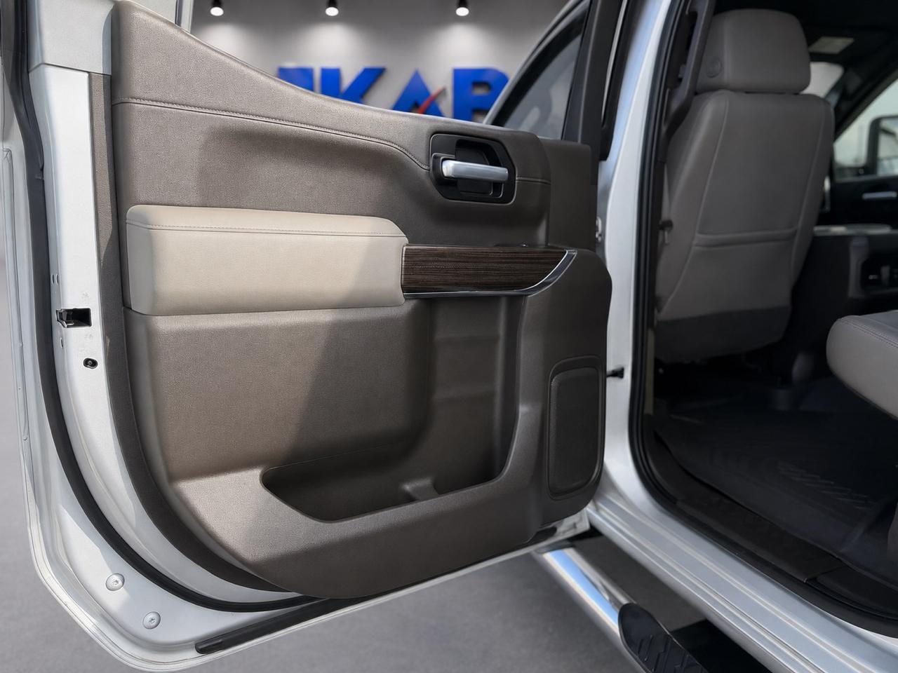 Chevrolet Silverado 1500  2020