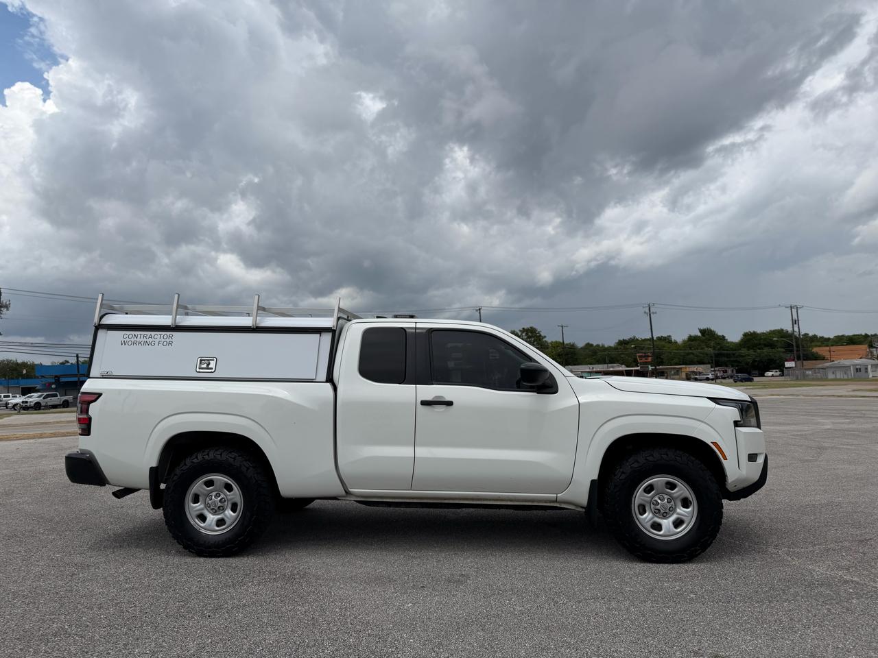 Nissan Frontier  2023