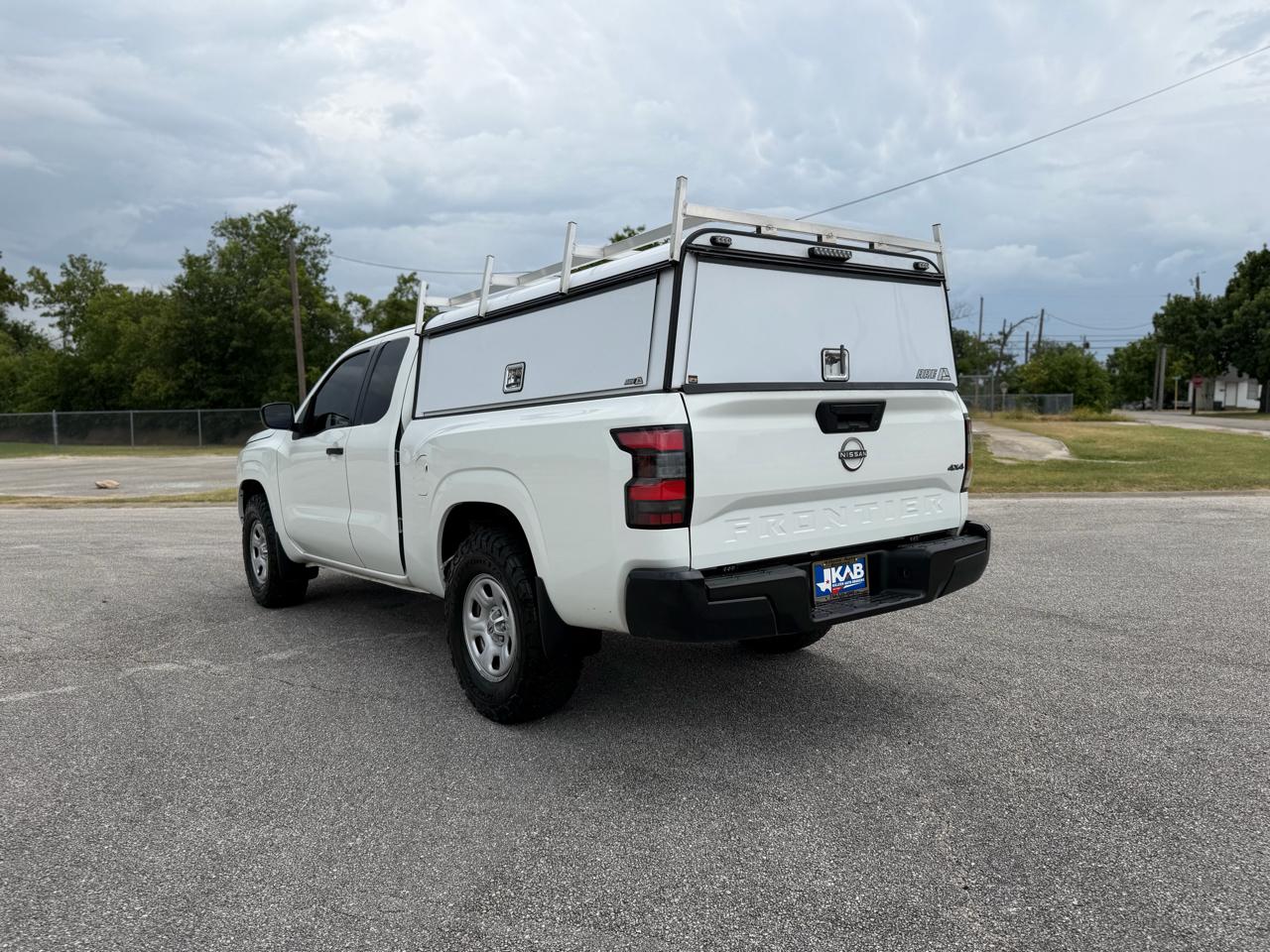 Nissan Frontier  2023