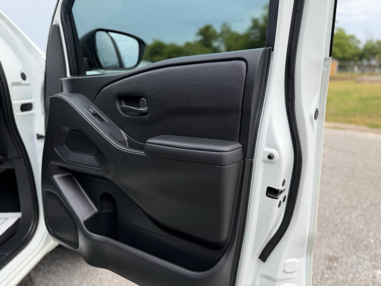 Nissan Frontier  2023