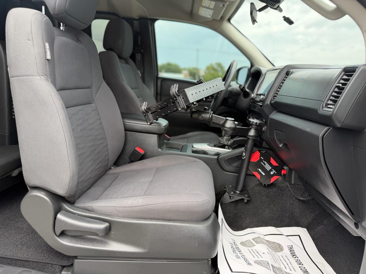 Nissan Frontier  2023