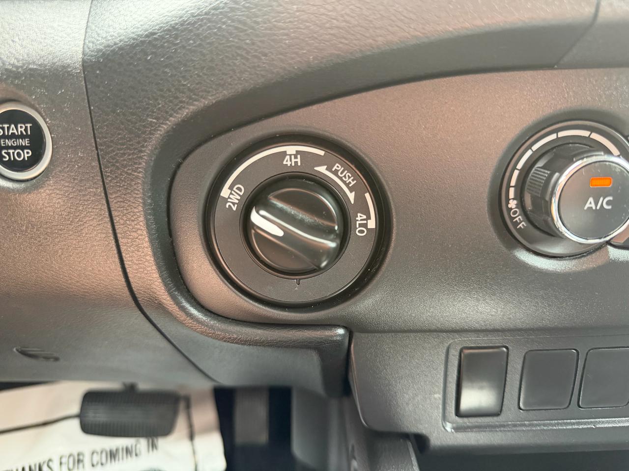Nissan Frontier  2023