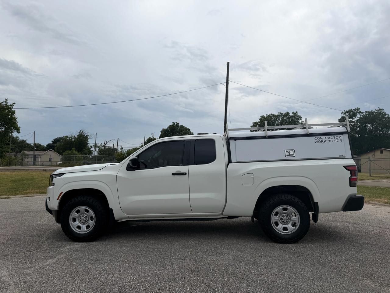Nissan Frontier  2023