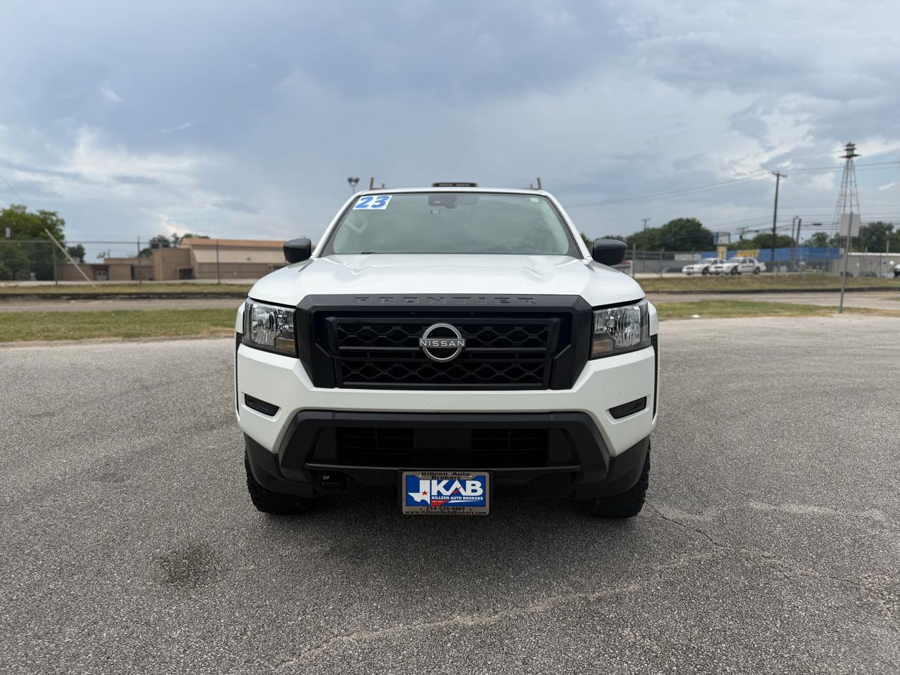 Nissan Frontier  2023