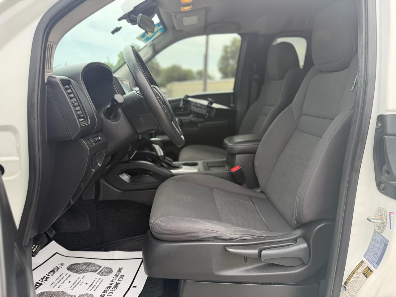 Nissan Frontier  2023