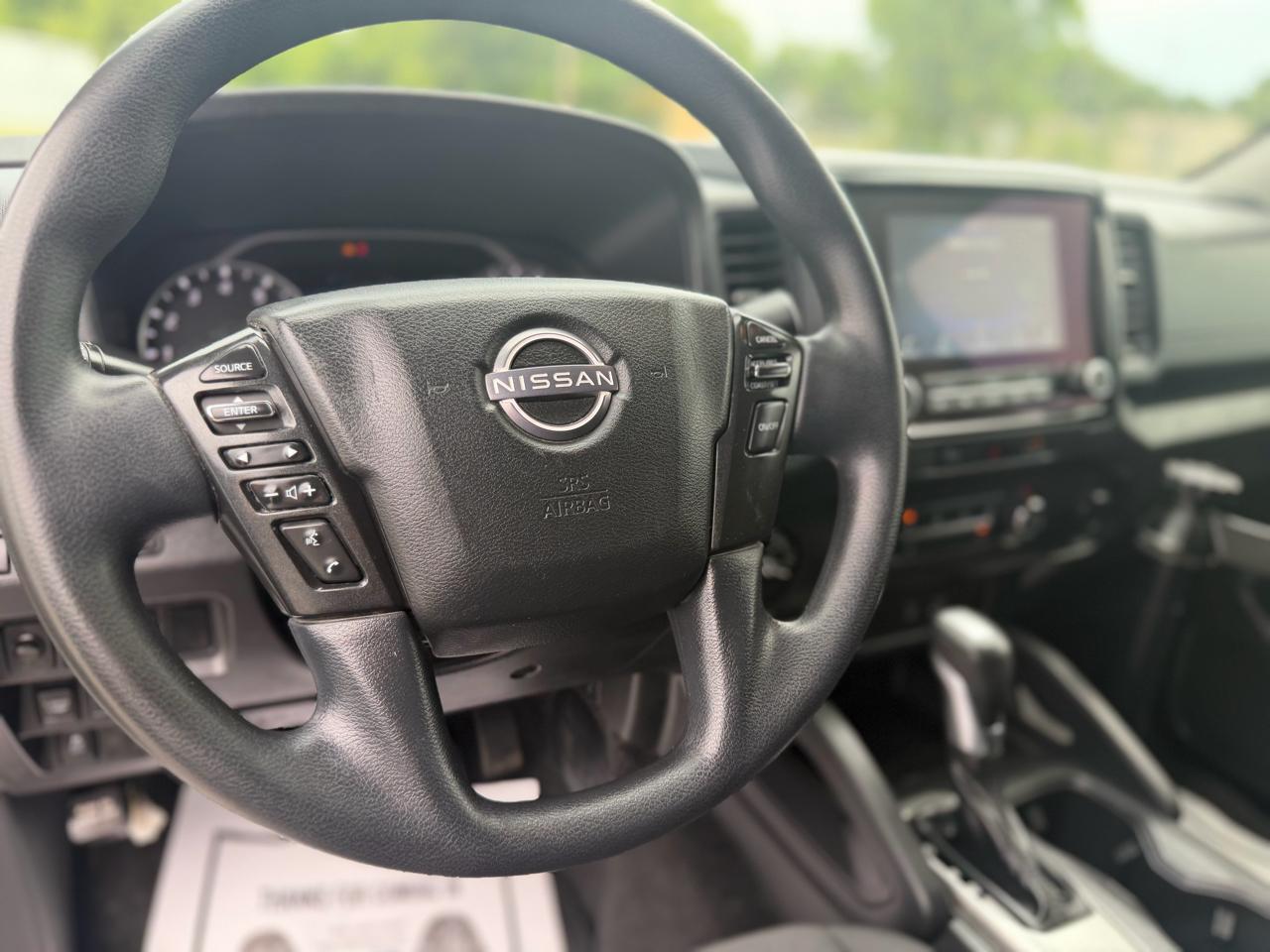 Nissan Frontier  2023