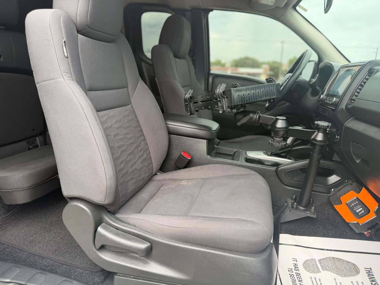 Nissan Frontier  2023