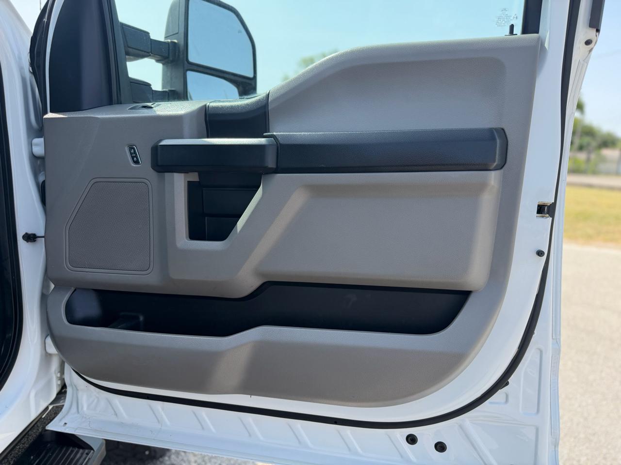 Ford F-250 SD  2017
