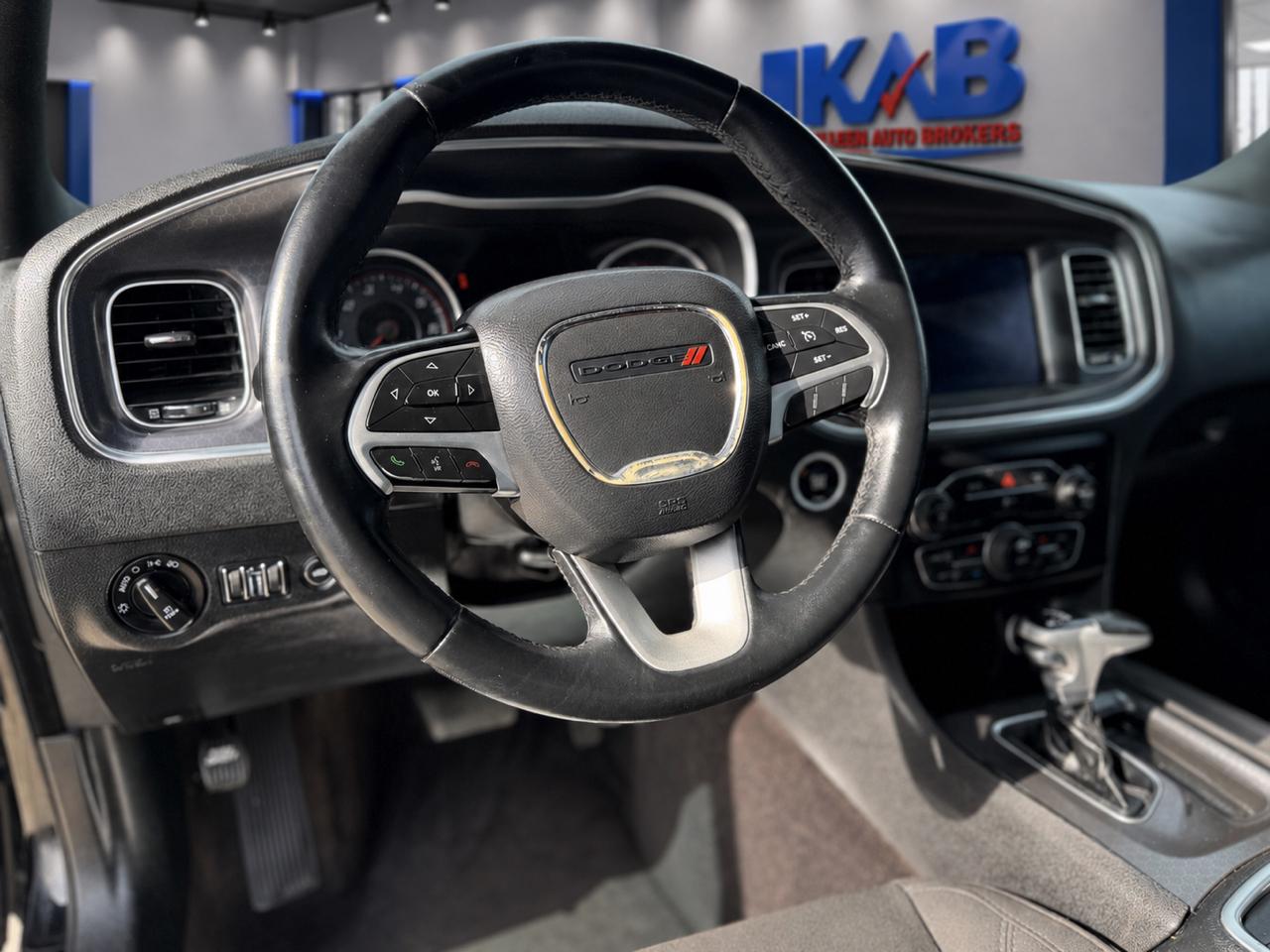 Dodge Charger  2017