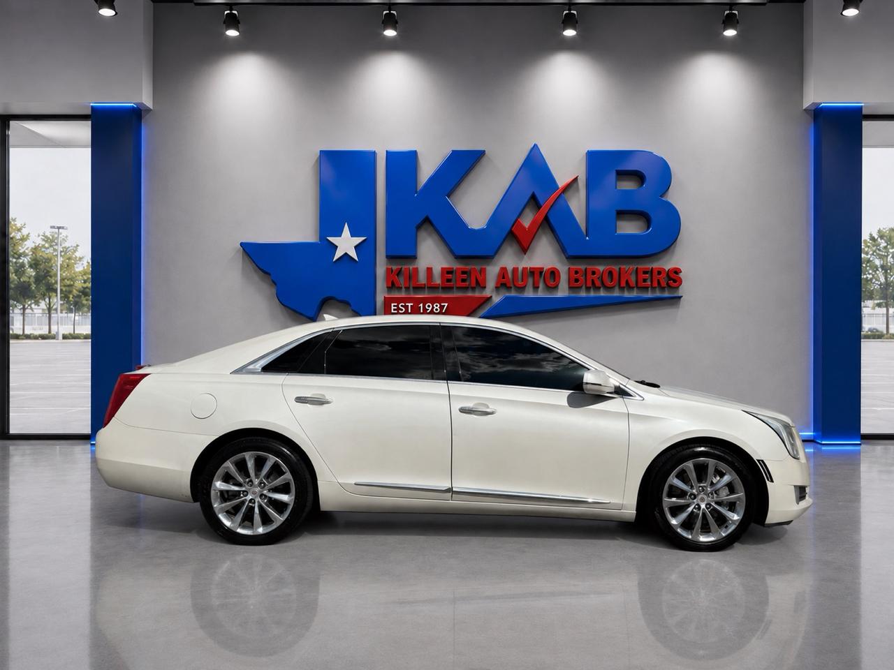 Cadillac XTS  2013