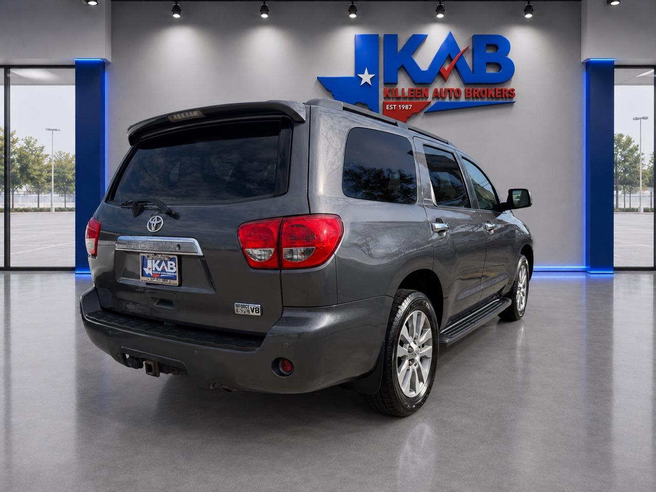 Toyota Sequoia  2015