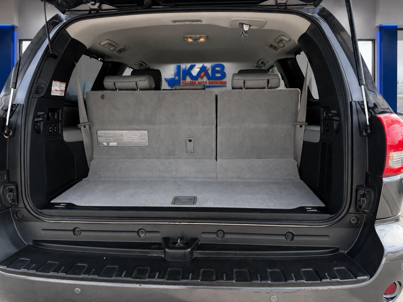 Toyota Sequoia  2015
