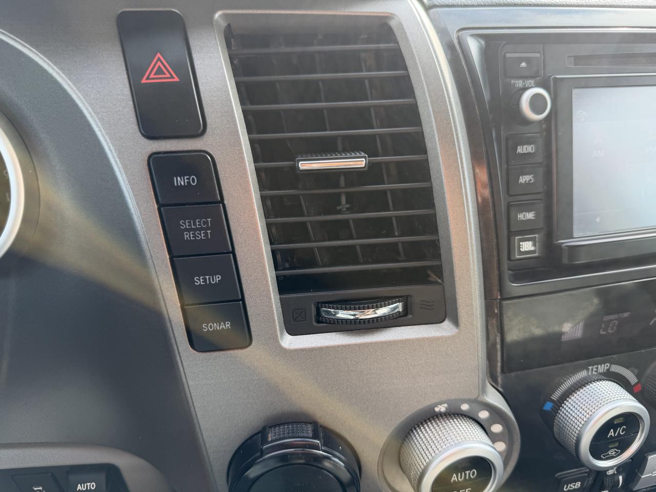 Toyota Sequoia  2015