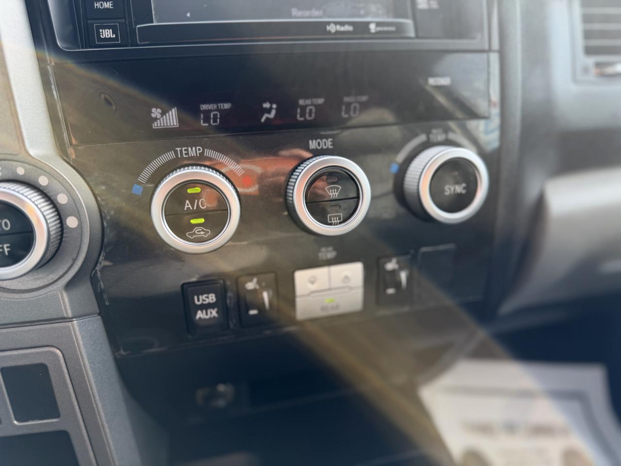 Toyota Sequoia  2015