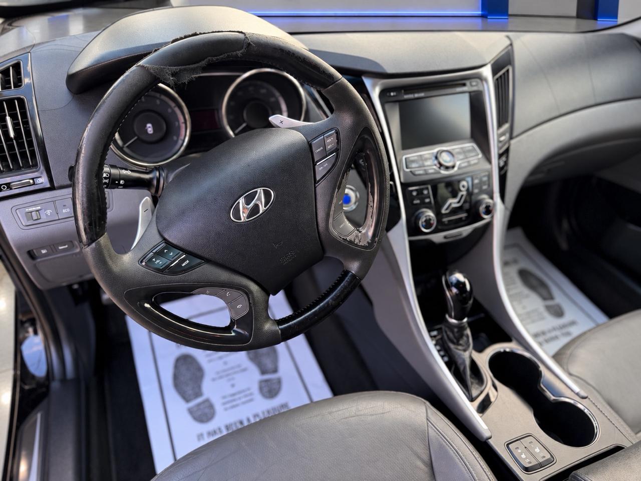 Hyundai Sonata  2011