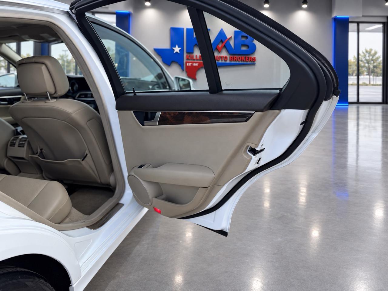 Mercedes-Benz C-Class  2013