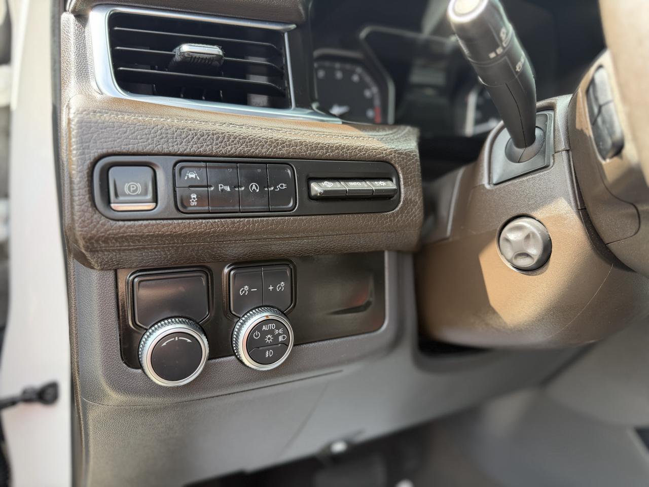 GMC Yukon  2021
