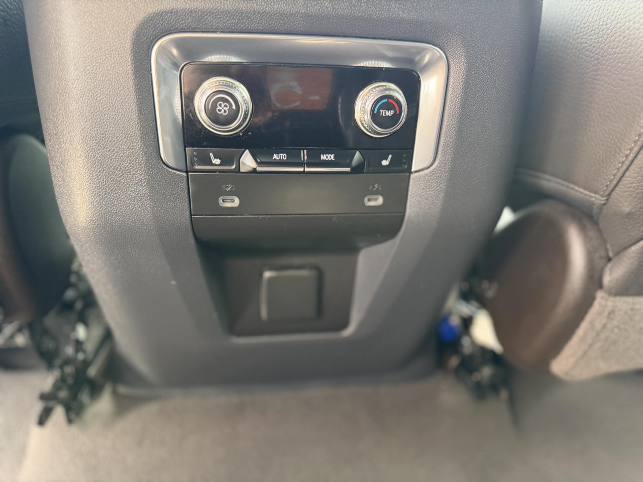 GMC Yukon  2021