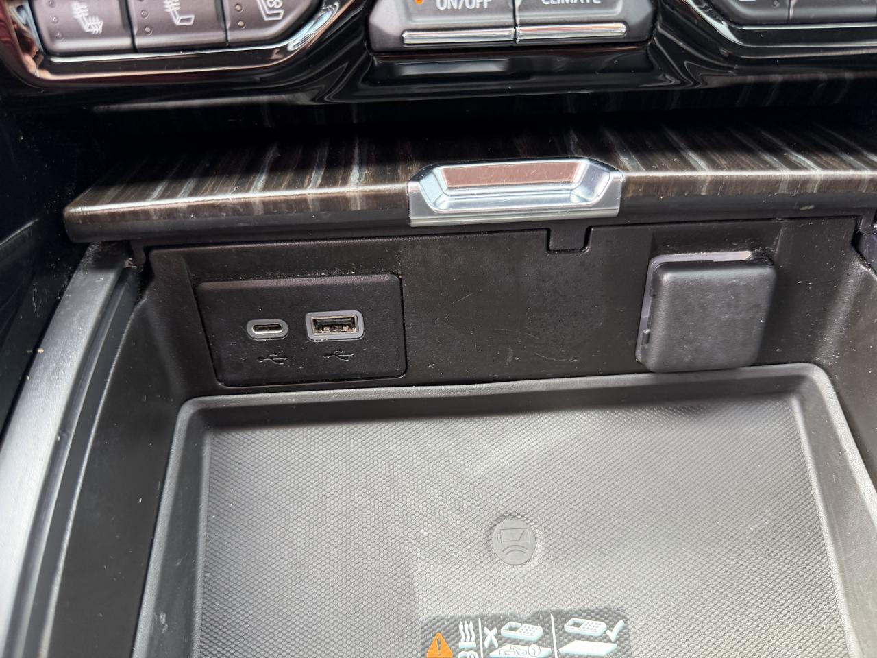 GMC Yukon  2021