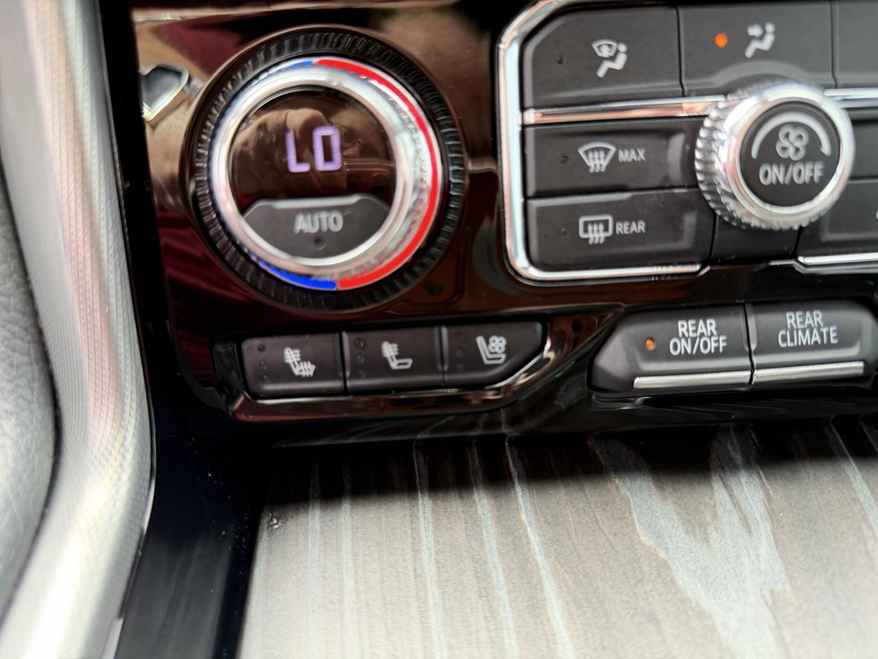 GMC Yukon  2021