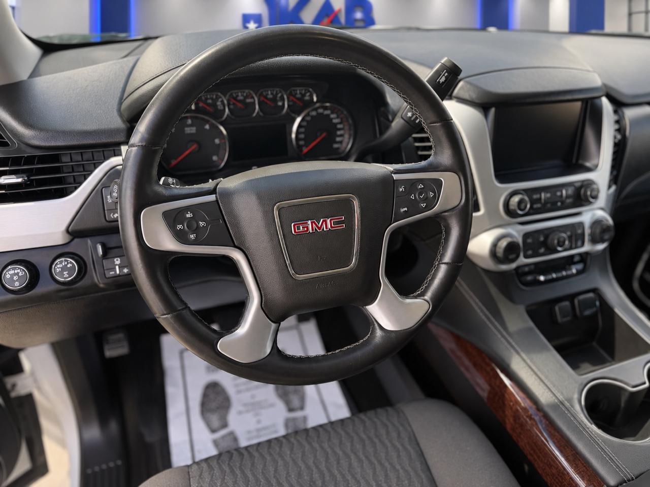 GMC Yukon XL  2016