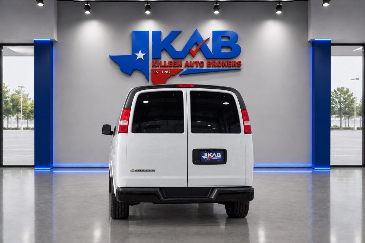 Chevrolet Express  2023