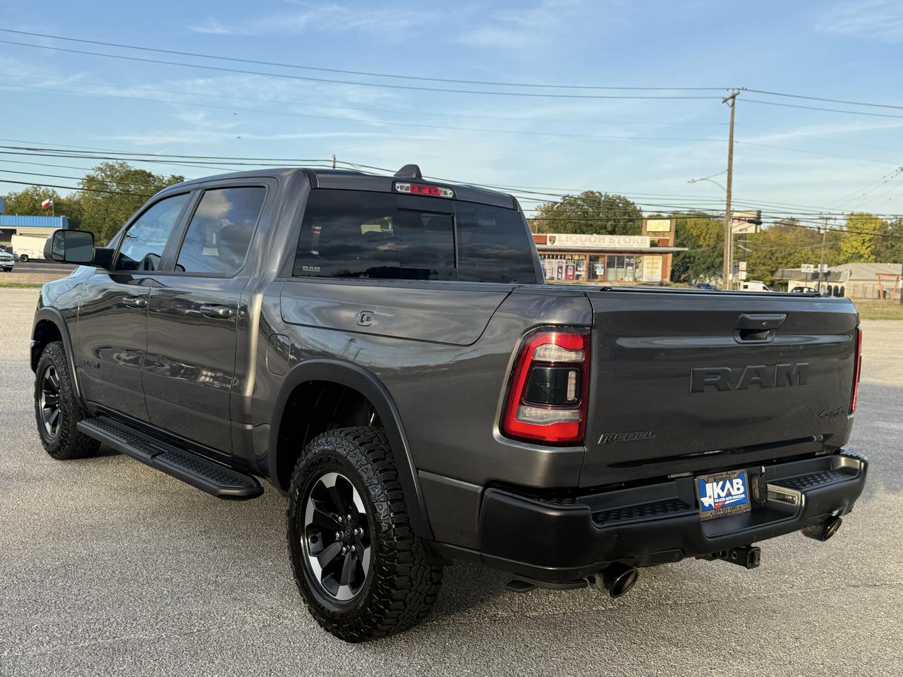 RAM 1500  2021