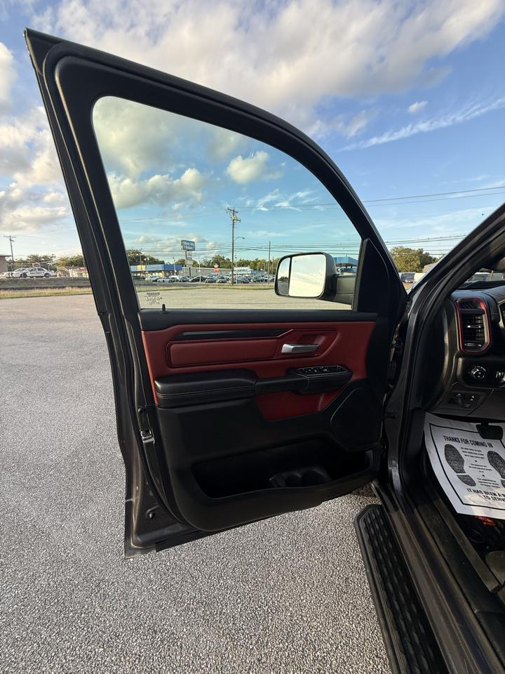 RAM 1500  2021