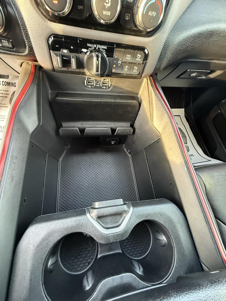 RAM 1500  2021