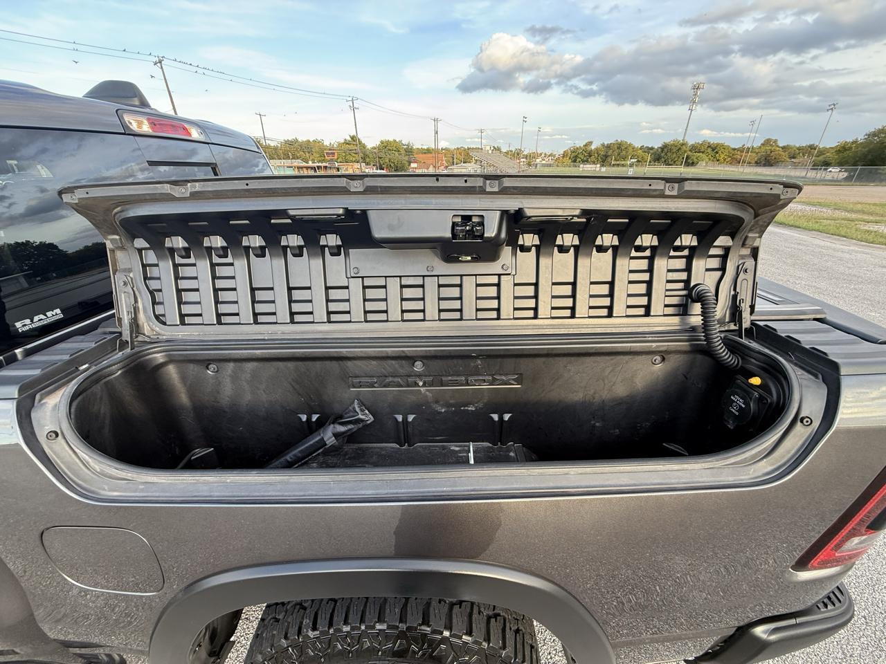 RAM 1500  2021