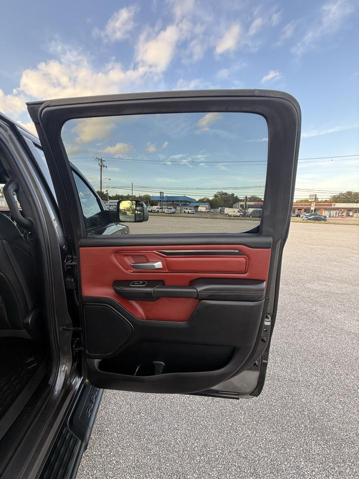 RAM 1500  2021