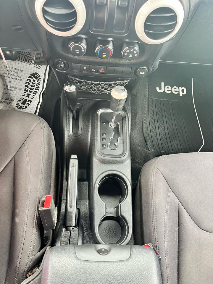 2013 Jeep Wrangler Sport - Photo 13
