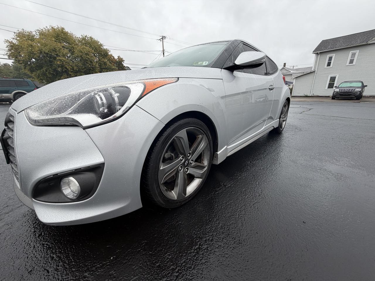2013 Hyundai Veloster Base