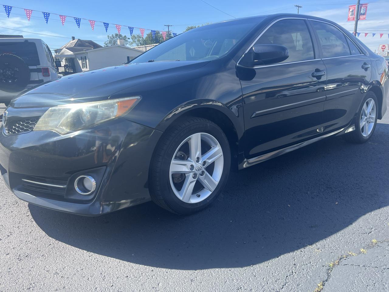2013 Toyota Camry SE