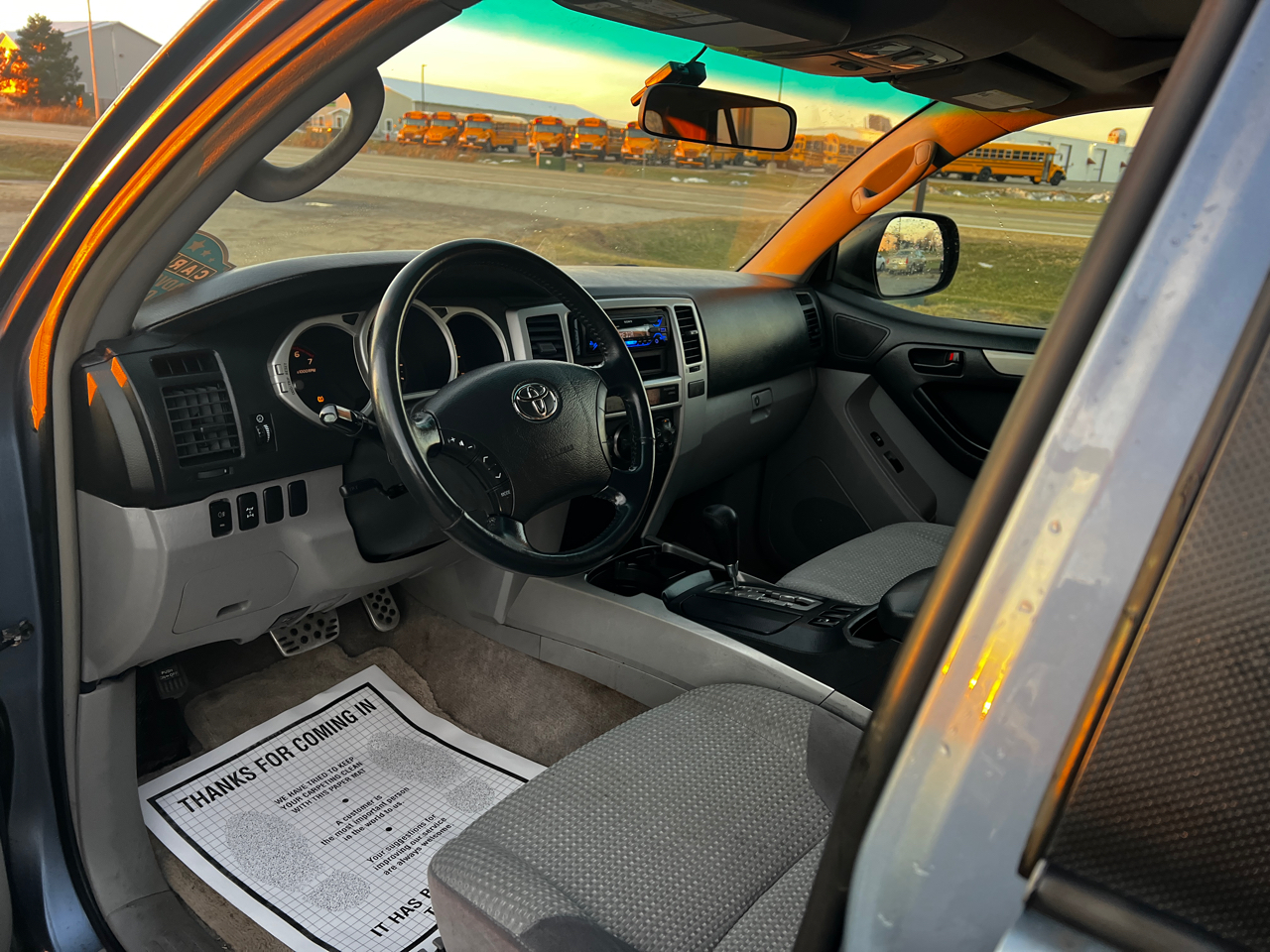 Toyota 4Runner 4dr SR5 V6 Auto 4WD (Natl) 2005