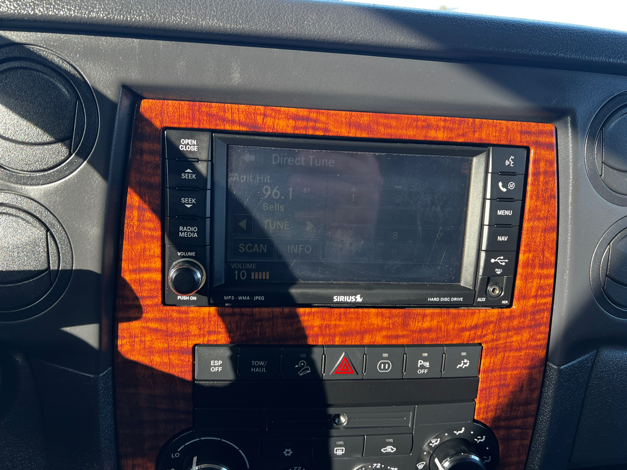 Jeep Commander 4WD 4dr Limited 2008