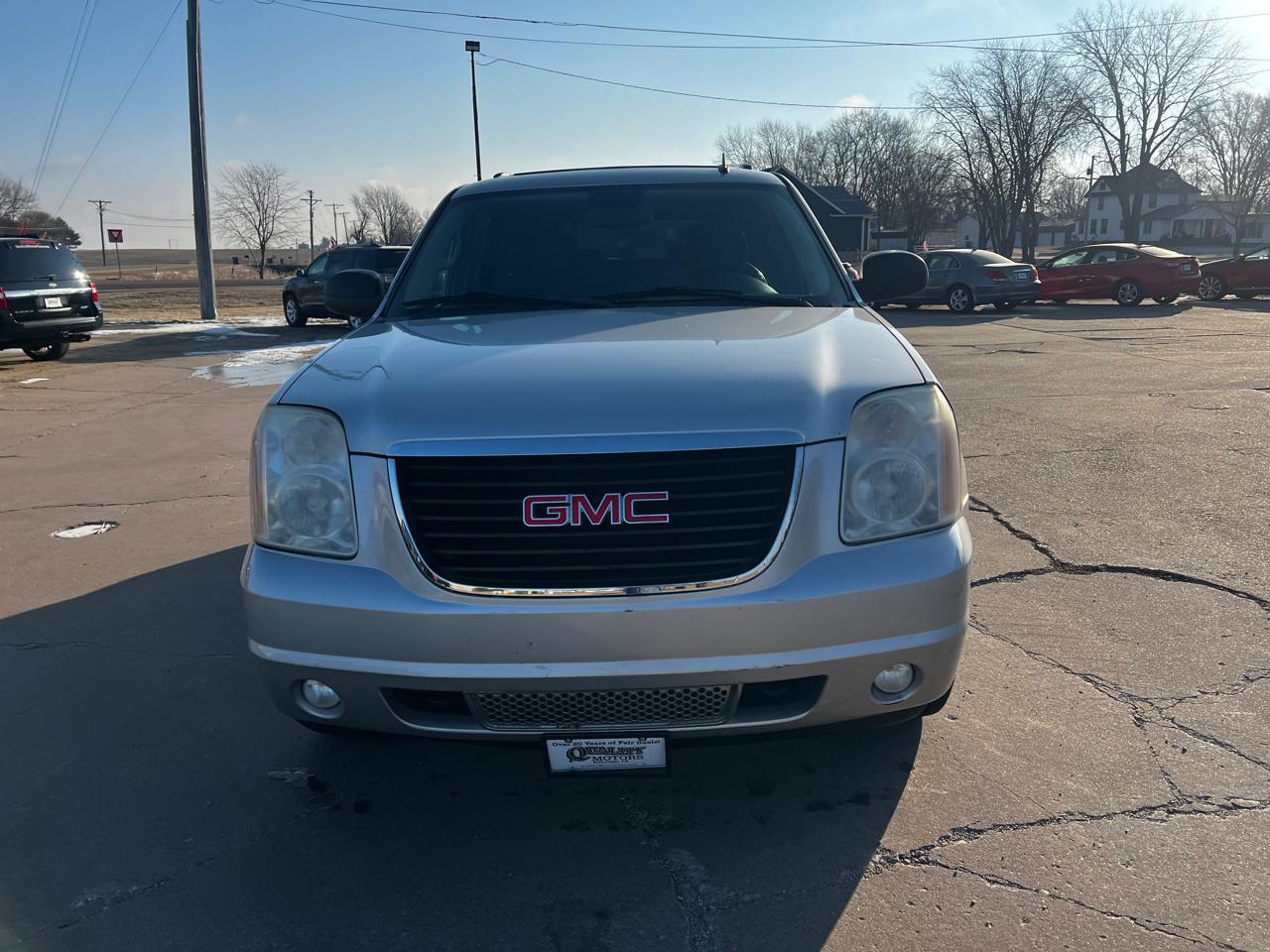 GMC Yukon 4WD 4dr 1500 SLE 2010