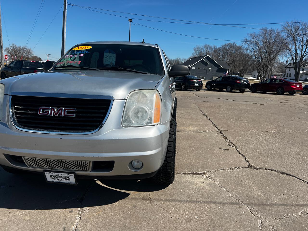 GMC Yukon 4WD 4dr 1500 SLE 2010