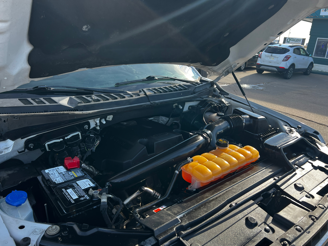 Ford F-150 4WD SuperCrew 150" XLT 2018