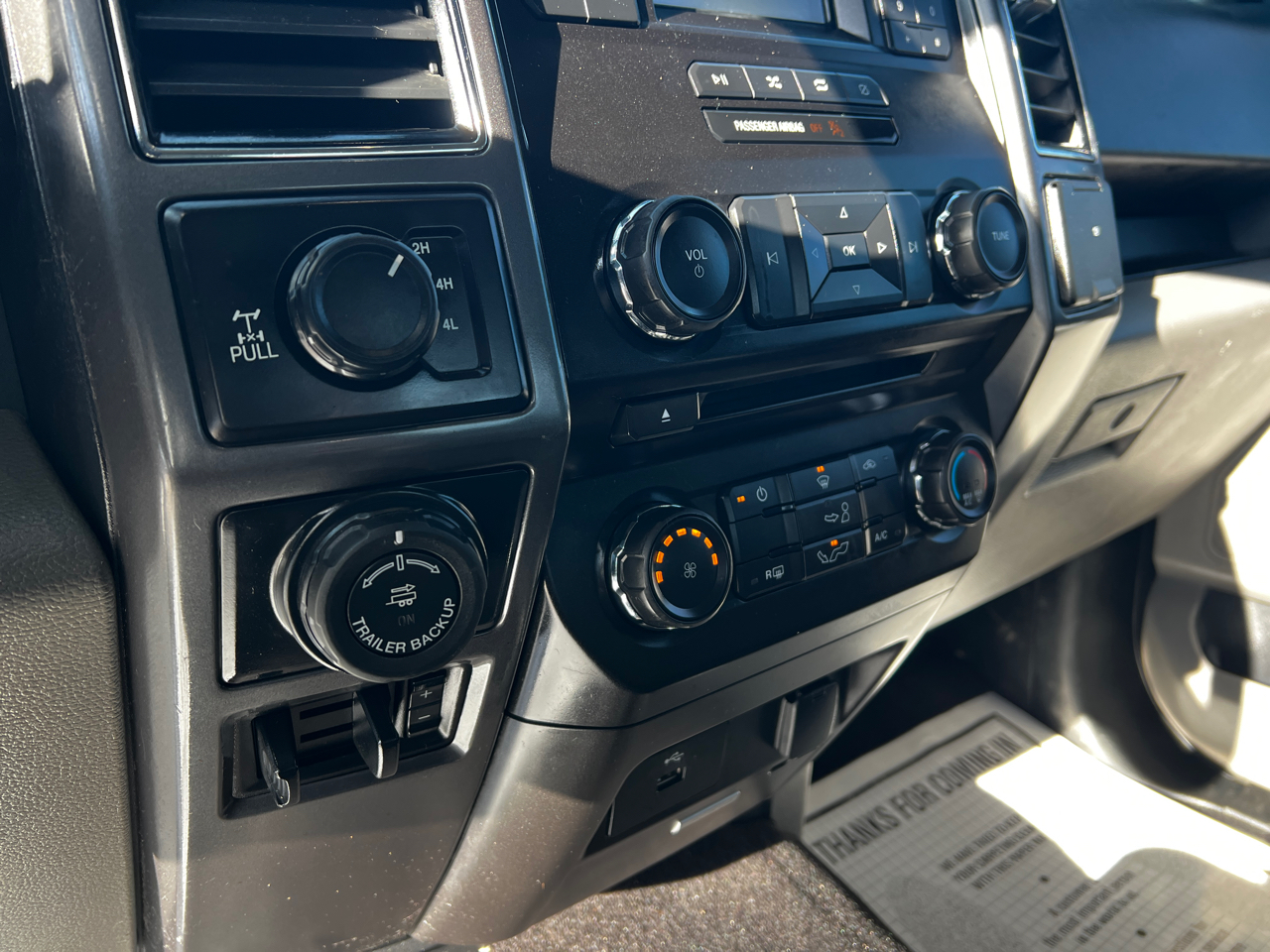 Ford F-150 4WD SuperCrew 150" XLT 2018